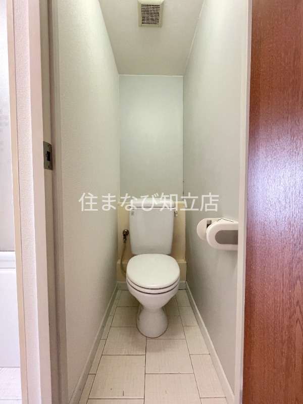トイレ　同型タイプ