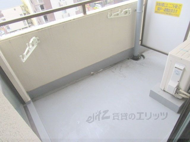 バルコニー　ベランダ