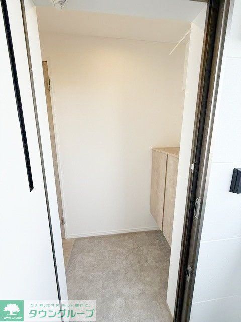 玄関　お問合せはタウンハウジングまで！※現地待合わせ相談可能