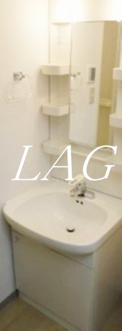 洗面設備　独立洗面台です。