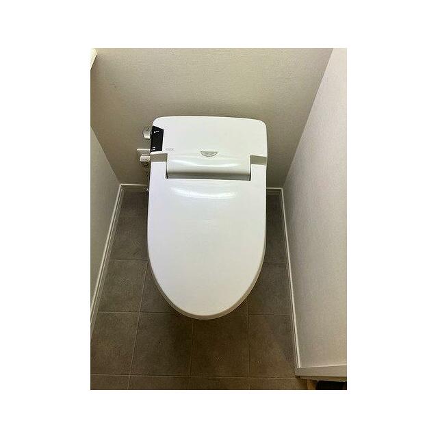 トイレ　トイレ　内装前　※2026年09月の写真