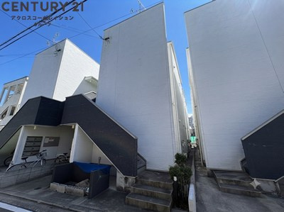 建物外観　住居者専用のごみ置き場があります♪