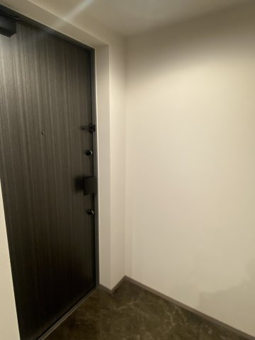 玄関　収納もある玄関です