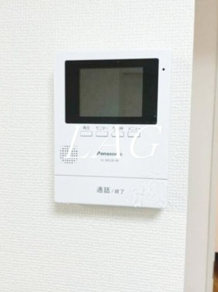 セキュリティ　モニター付きインターホンです。