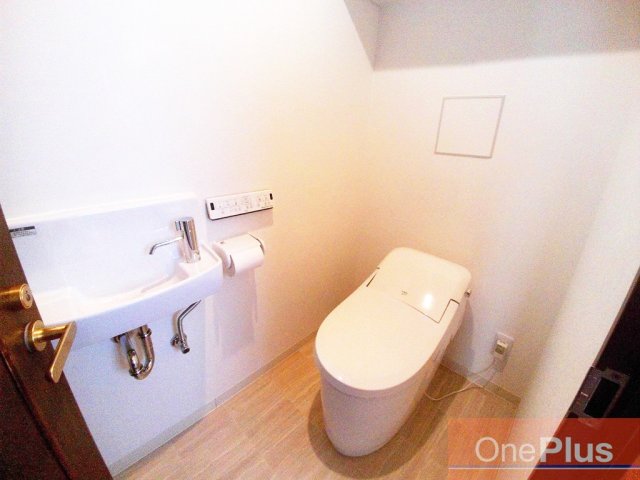 パーク・ノヴァ御影のトイレ写真