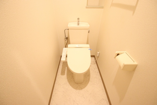 トイレ　参考写真です。※現況優先