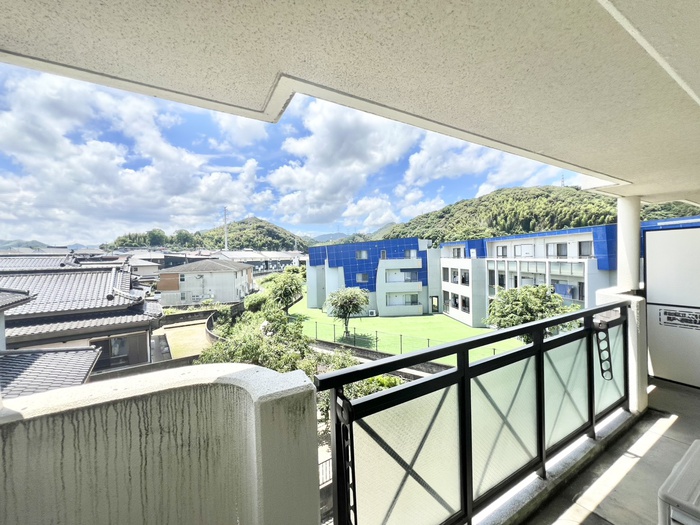 北九州モノレール 徳力嵐山口駅 徒歩18分 3階建 築21年のその他写真