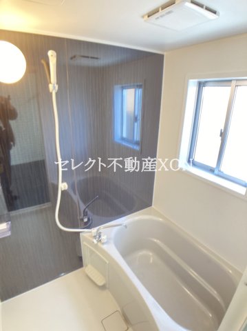 アルクマール北段原Bの風呂写真