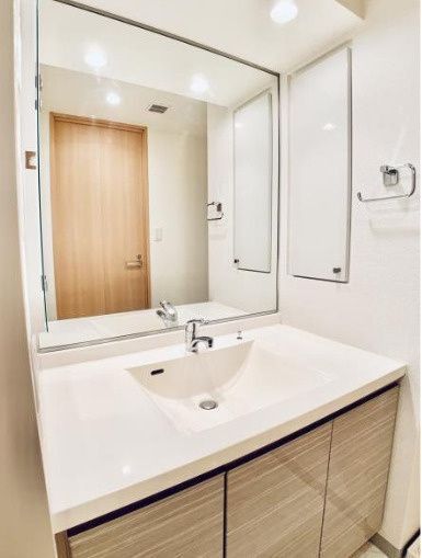 洗面設備　別タイプ部屋　参考写真です