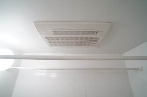 その他設備　浴室乾燥機