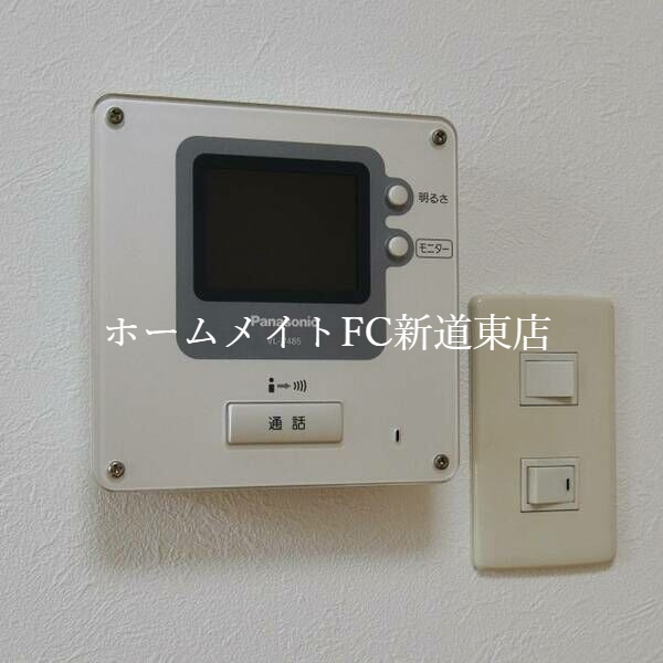 セキュリティ　玄関