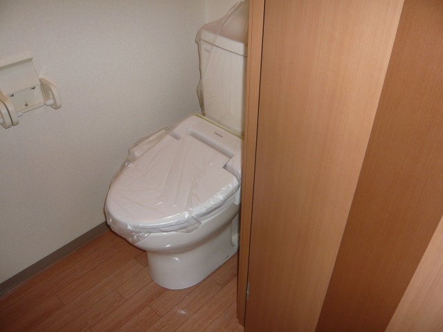 トイレ　トイレ