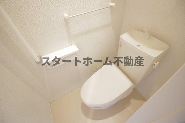 トイレ　コンパクトで使いやすいトイレです
