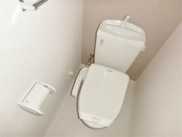 トイレ　シャワートイレもございます