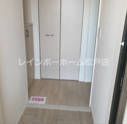 玄関　※写真はイメージです。