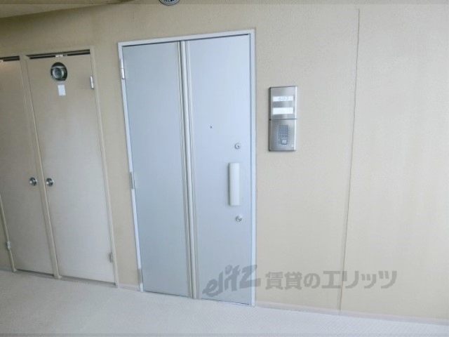 アスヴェル京都東寺前の玄関写真