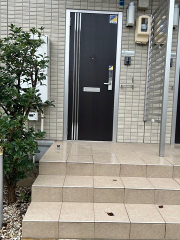 名鉄犬山線 岩倉駅 徒歩12分 2階建 築11年の外観写真