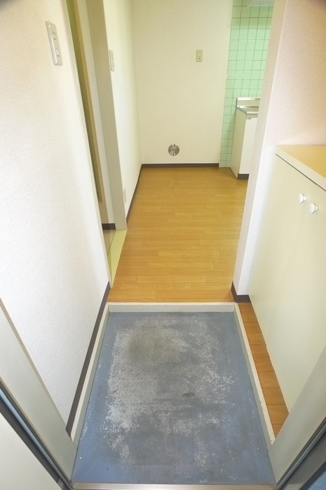 エピ-メロン西瑞江の玄関写真