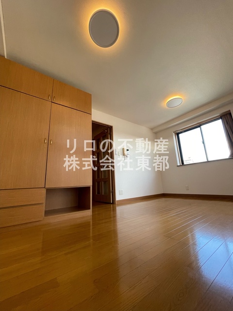 その他部屋・スペース　窓から暖かな日差しが入ります♪