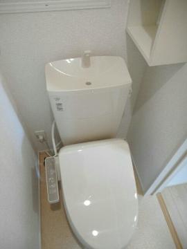 トイレ　シャワー付トイレ