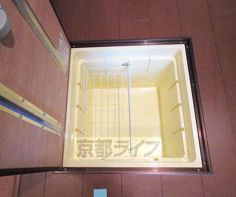 収納　１階限定！床下収納付