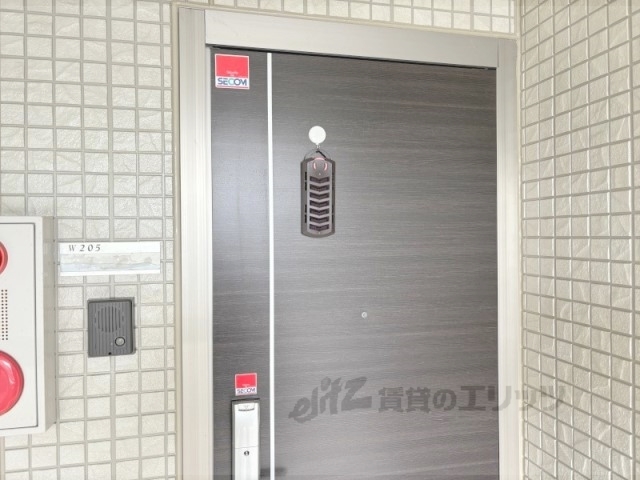 玄関　インターホン