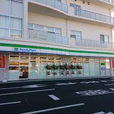 コンビニ　ファミリーマート 名戸ヶ谷病院店（コンビニ）まで744m