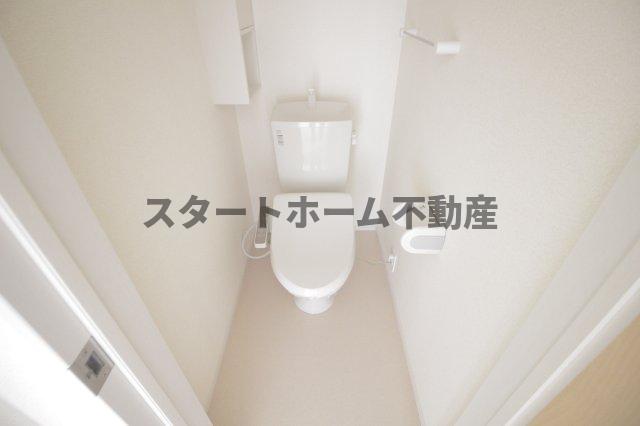 トイレ　清潔感のあるトイレです