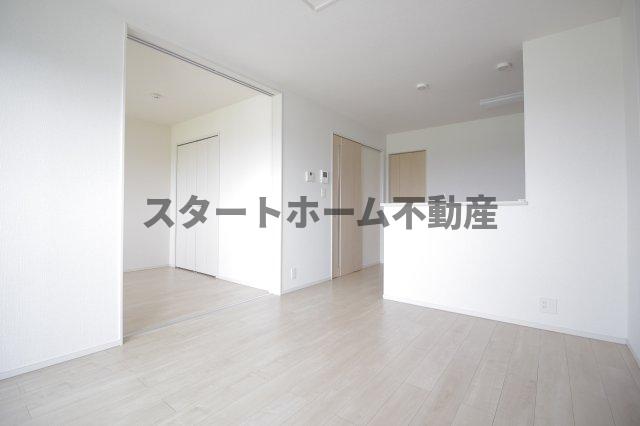 その他　ゆったり過ごせるリビングです
