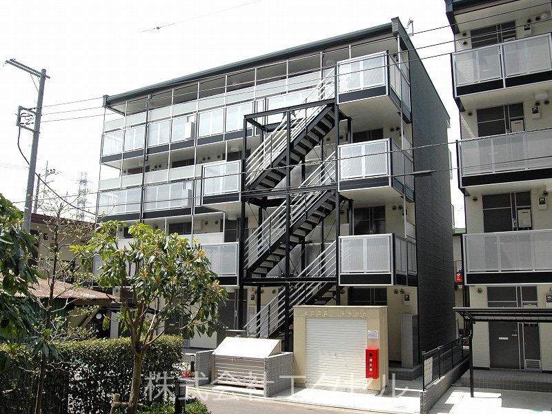 建物外観　通勤通学に便利です。