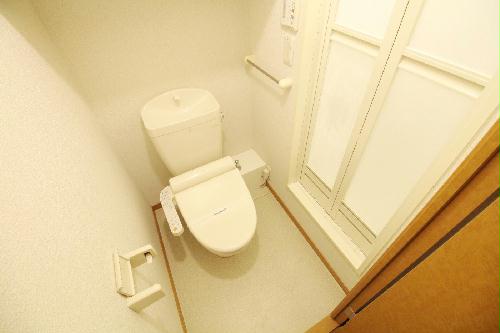 トイレ　同タイプの物件写真です