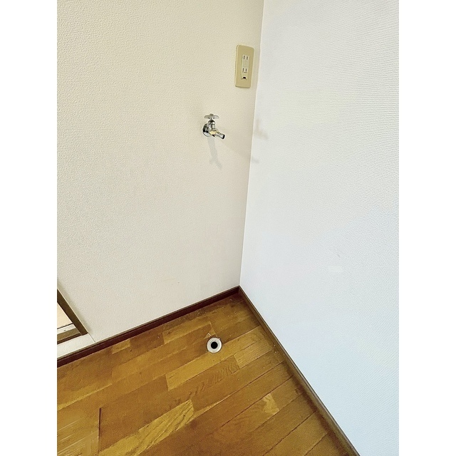 洗面設備　洗濯置き場付き