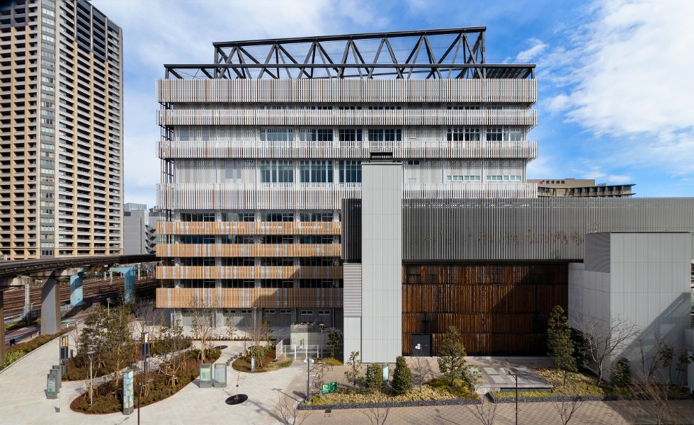 【港区芝浦のマンションの小学校】