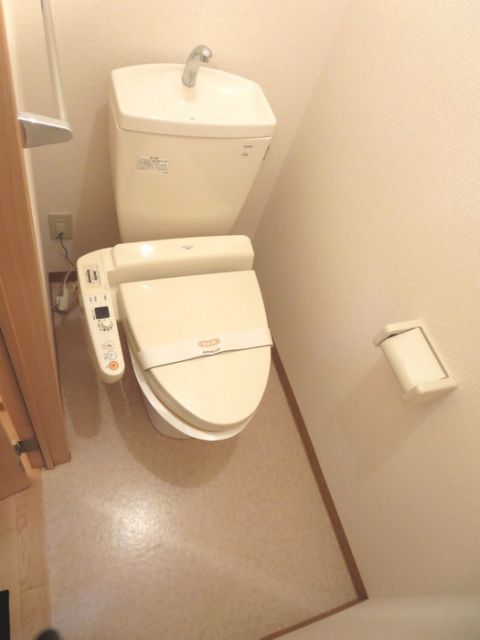 【マンションマルカ　サウスのトイレ】