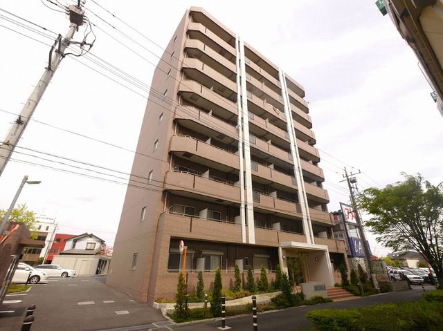 戸田市美女木のマンションの建物外観