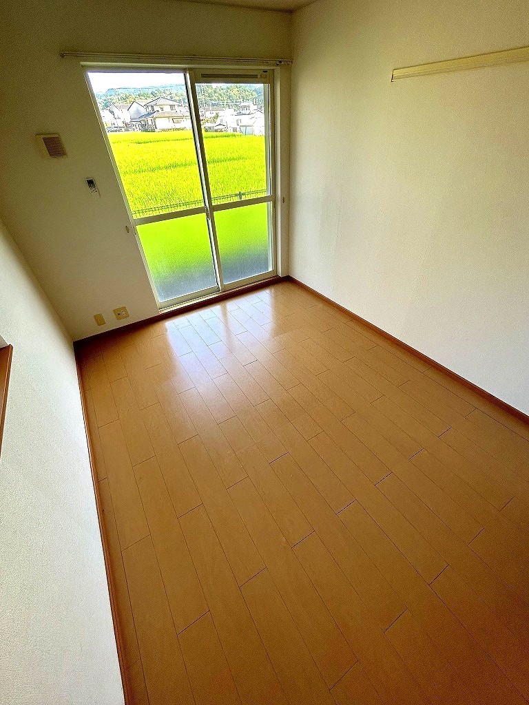 その他部屋・スペース　6帖