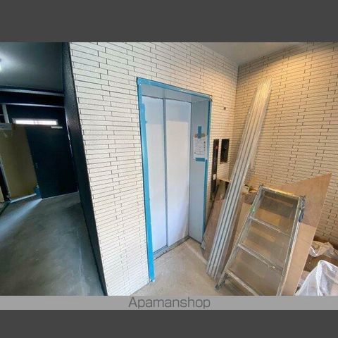 地下鉄千日前線 今里駅 徒歩7分 10階建 築2年の外観写真