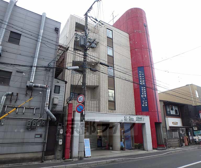 京都市左京区田中門前町のマンションの建物外観