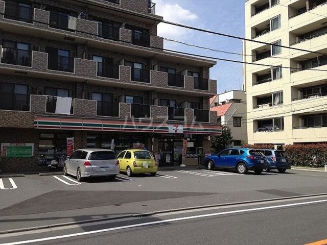 【プライマル練馬豊島園のコンビニ】