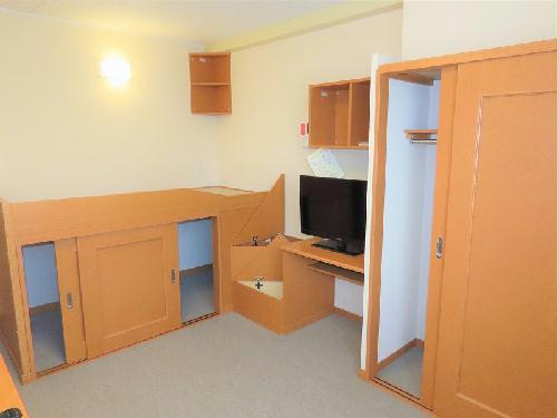 収納　クローゼット、ベッド下収納あり