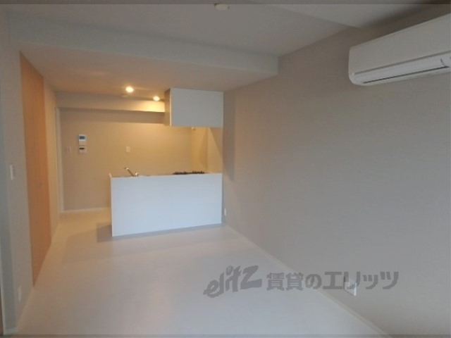 居室・リビング　居室