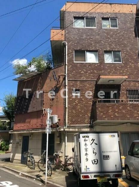 【北区田端新町のマンションの建物外観】