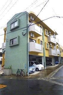 ハイツひまわりの建物外観