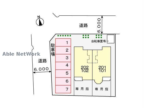 駐車場　駐車場