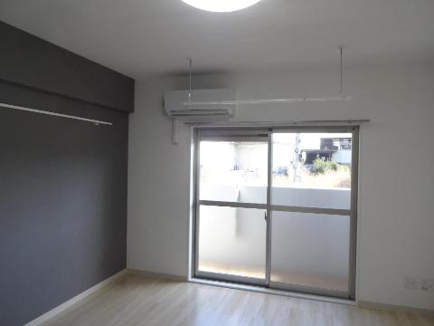 居室・リビング　室内（イメージ）