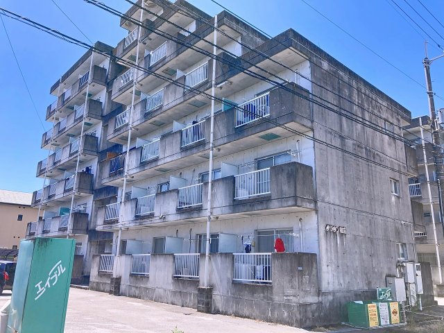 建物外観　2025年9月撮影