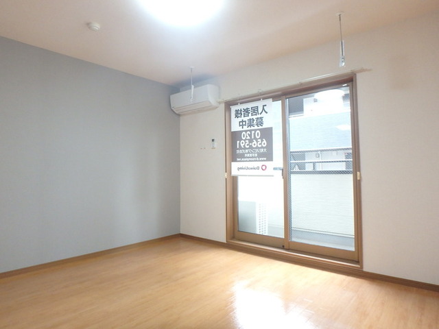 居室・リビング　７帖洋室