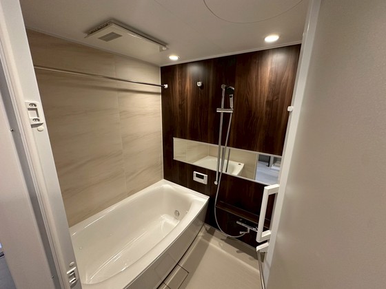 バス・シャワールーム　※他号室の写真使用・現況優先