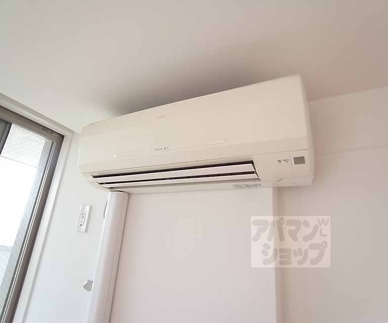 その他設備　エアコン装備