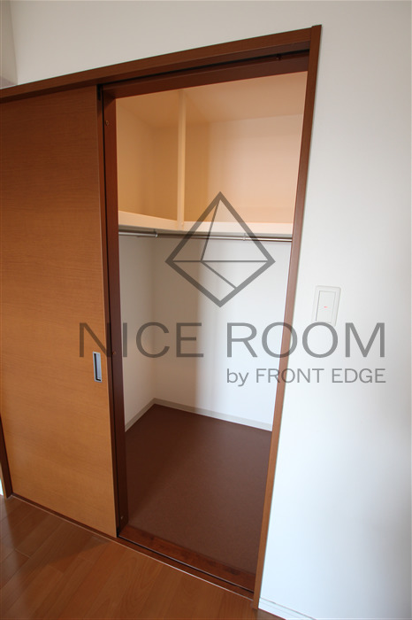 収納　ベリー海老江　収納